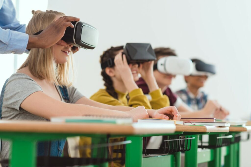 VR