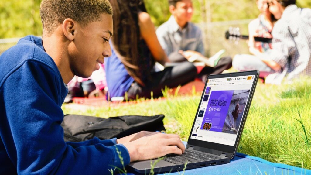Student gras Lenovo