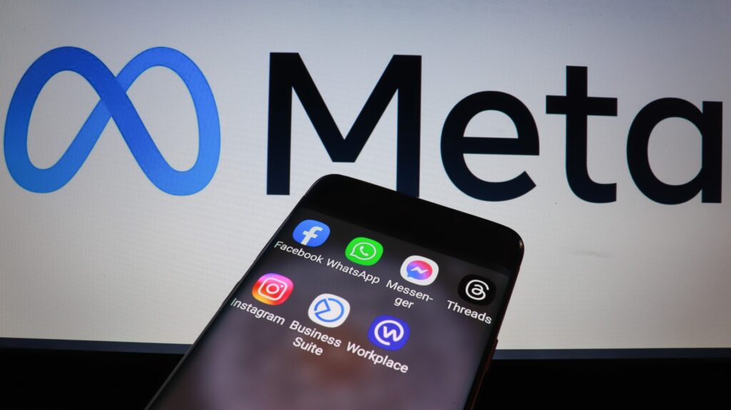 Meta, smartphone, toepassingen, Facebook